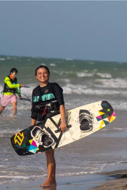 Learn kitesurfing in Colombia
