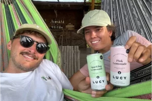 Kite Addict Colombia group photo at the beach in La Guajira