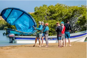Kite Addict Colombia group photo at the beach in La Guajira